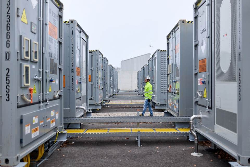 Grossbatteriespeicher von Primeo Energie in Kappel im Kanton Solothurn